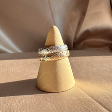 Load image into Gallery viewer, Flora Stacker Band Ring