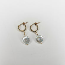 Load image into Gallery viewer, Coin Pearl Hoops