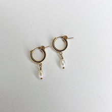 Load image into Gallery viewer, Pearl Hoops