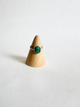 Load image into Gallery viewer, Malachite Sterling Silver Ring Size 6
