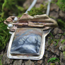 Load image into Gallery viewer, Sterling Silver and Picture Slag Necklace with Broomstick Casting
