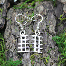 Load image into Gallery viewer, Sterling Silver Squared Japanese Pagoda Earrings
